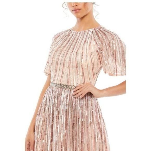 Mac Duggal Short Sleeve Ombre Sequined Gown NWT - Picture 4 of 14